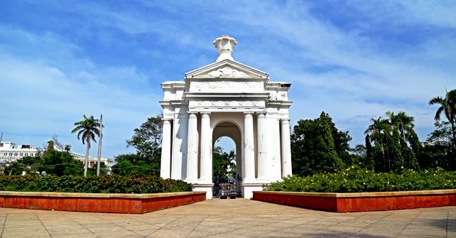 aayi-mandapam-and-bharati-park